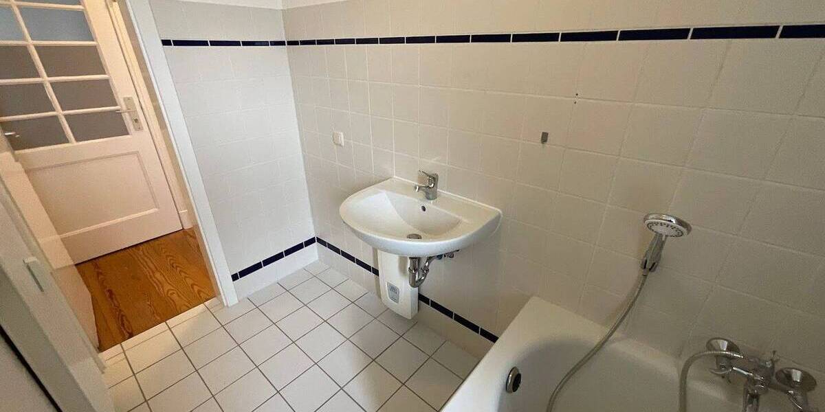 Etagenwohnung Lübeck St. Lorenz Nord - 2 Zimmer, 46 m&sup2;, 529&euro; | Angebot:26082653