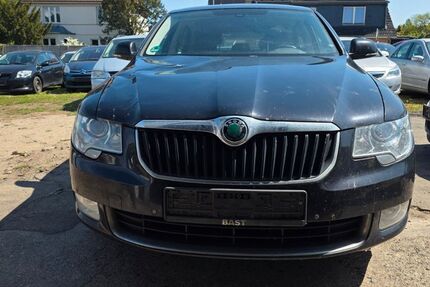 Skoda Superb 339.234 km 4.000 € Lübeck 23568