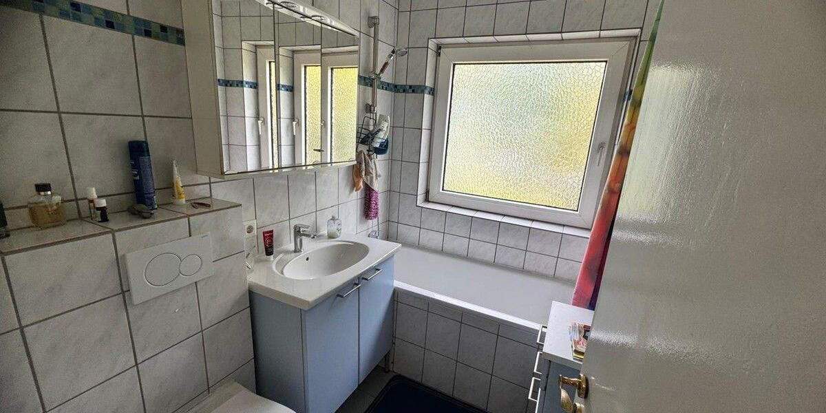 Etagenwohnung Lübeck-Kücknitz Kücknitz - 3 Zimmer, 76 m&sup2;, 159.000&euro; | Angebot:25797482