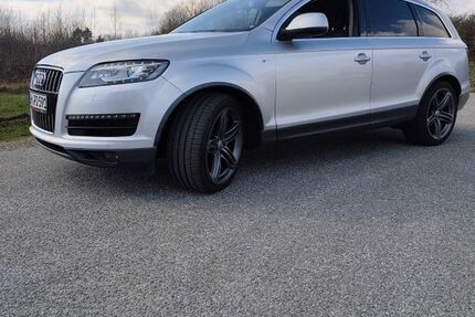 Audi Q7 184.500 km 21.999 &euro; Ahrensbök 23623
