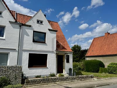 SANIERUNGSBEDÜRFTIG MIT DIREKTEM SEEZUGANG - Doppelhaushälfte Lübeck Sankt Gertrud | Angebot:27156254
