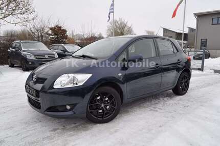 Toyota Auris 55.000 km 7.480 &euro; Ahrensboek 23623