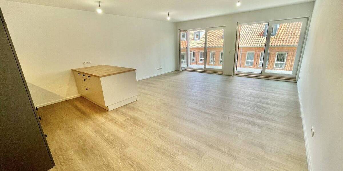 Etagenwohnung Ratzeburg - 3 Zimmer, 102 m&sup2;, 1.400&euro; | Angebot:26894182