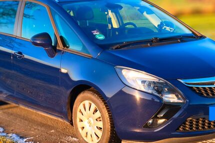 Opel Zafira Tourer 149.222 km 7.499 &euro; Einhaus 23911