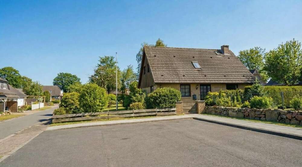 Einfamilienhaus Tremsbüttel - 5.5 Zimmer, 138 m&sup2;, 383.000&euro; | Angebot:25157320