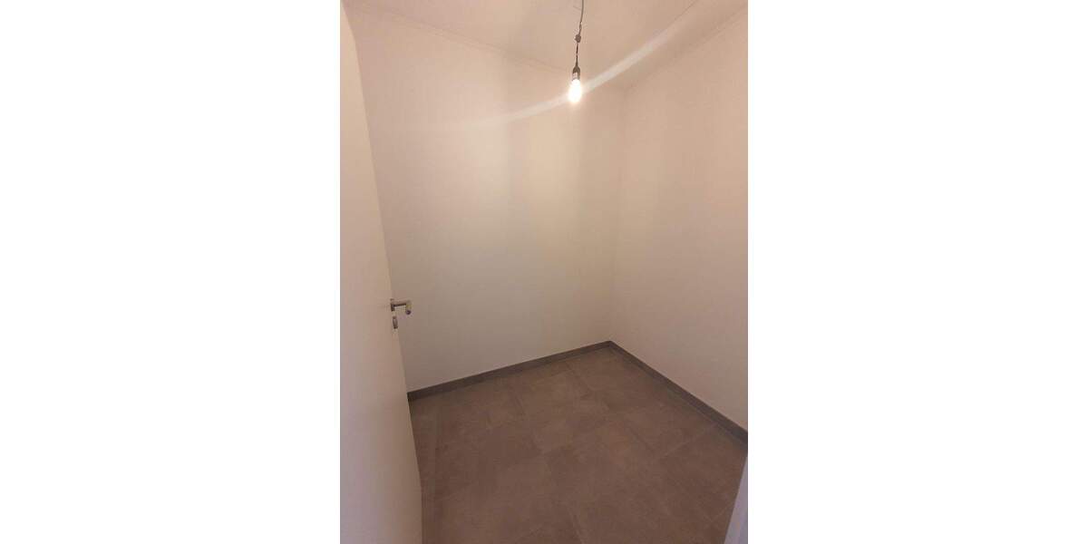 Etagenwohnung Panten Hammer - 3 Zimmer, 92 m&sup2;, 940&euro; | Angebot:25782955