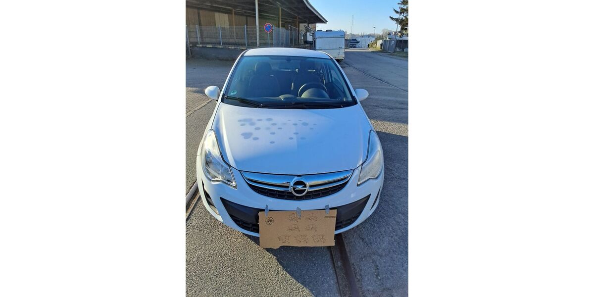 Opel Corsa 66.750 km 4.490 &euro; Lübeck 23568