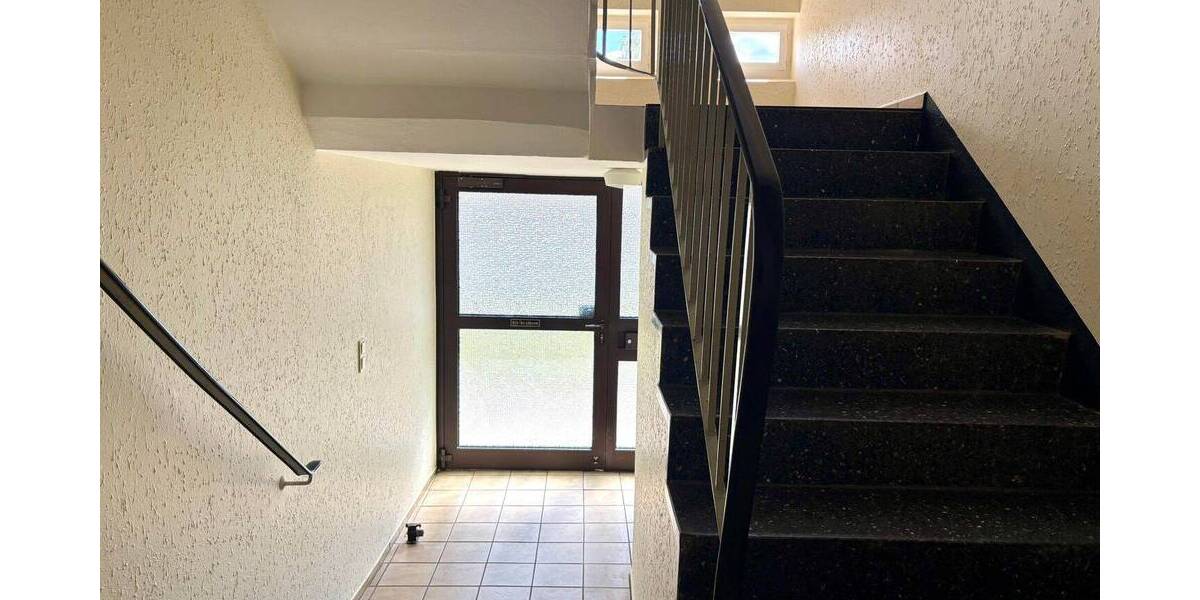 Etagenwohnung Stockelsdorf - 5 Zimmer, 108 m&sup2;, 275.000&euro; | Angebot:26859315