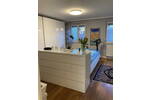 Exklusive EG-Wohnung mit 2 TG-Stellplätzen, EBK & Aufzug - Nähe Kurpark & Ostsee