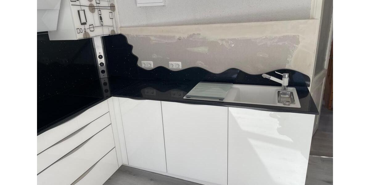 Etagenwohnung Lübeck Innenstadt - 3 Zimmer, 80 m&sup2;, 1.075&euro; | Angebot:26589436