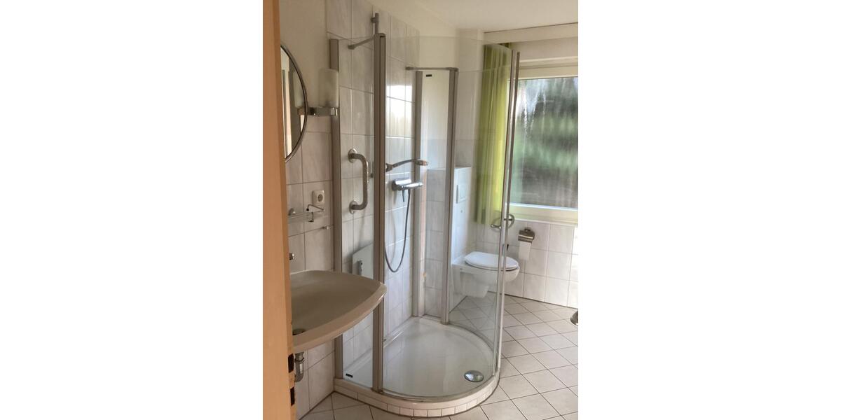 Einfamilienhaus Bad Oldesloe - 6 Zimmer, 150 m&sup2;, 1.500&euro; | Angebot:25856328