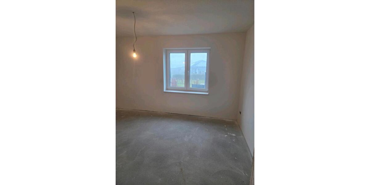 Neubau Erstbezug 6 freie Reihenhäuser an Feldrandlage 4 zimmer