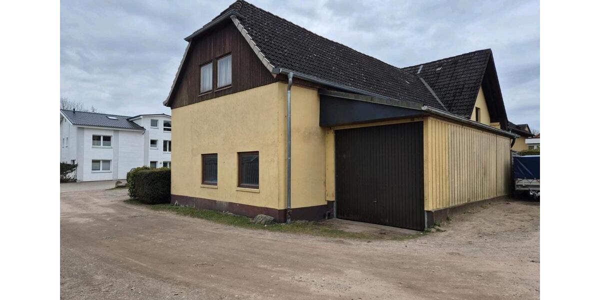 Mehrfamilienhaus, Wohnhaus Lasbek - 15 Zimmer, 395 m&sup2;, 595.000&euro; | Angebot:26039566