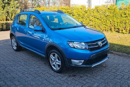 Dacia Sandero 137.500 km 5.500 &euro; Bad schwartau 23611