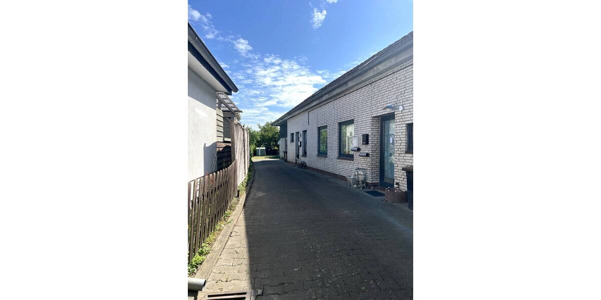 Mehrfamilienhaus, Wohnhaus Reinfeld - 750.000&euro; | Angebot:25769842