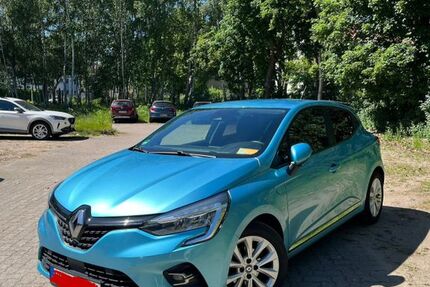 Renault Clio 117.000 km 9.300 &euro; Lübeck 23552