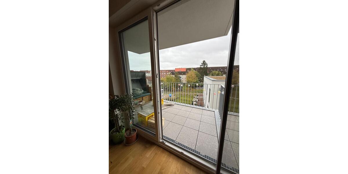 Etagenwohnung Lübeck Innenstadt - 4 Zimmer, 100 m&sup2;, 1.830&euro; | Angebot:24539917