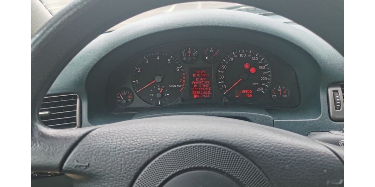 Audi A6 122.800 km 2.500 &euro; Lübeck 23539