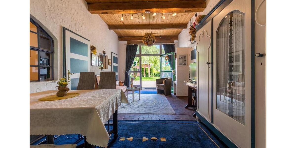 Erdgeschoßwohnung Bad Segeberg - 3 Zimmer, 90 m&sup2;, 125&euro; | Angebot:25298539