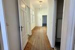 Etagenwohnung Lübeck Innenstadt - 4 Zimmer, 122 m&sup2;, 1.900&euro; | Angebot:26528239