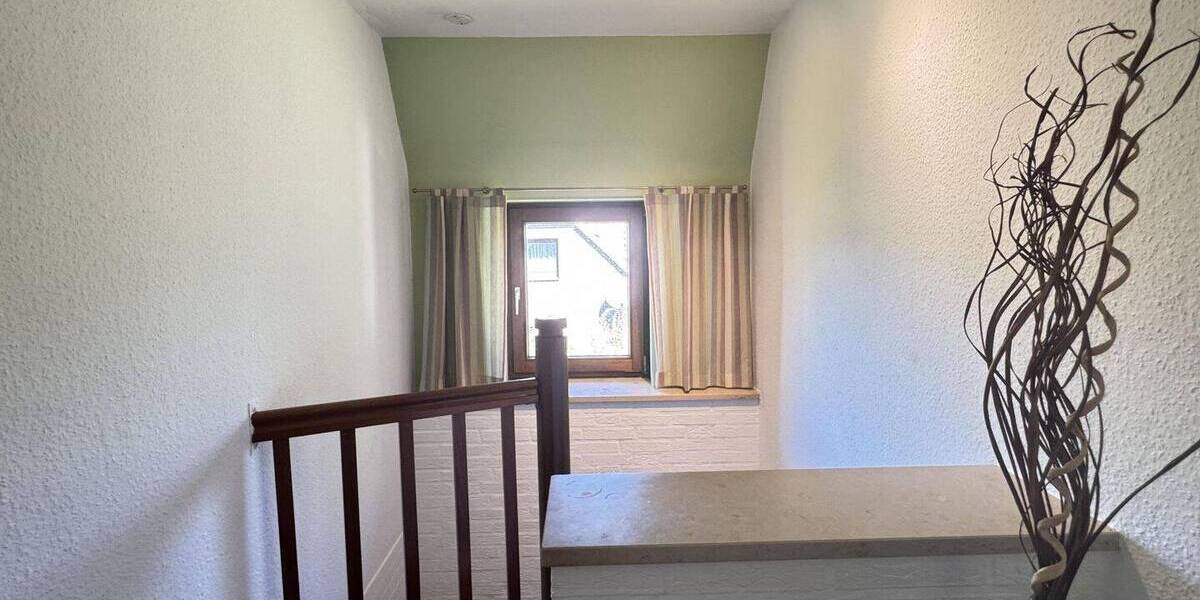 Einfamilienhaus Ahrensbök - 7 Zimmer, 200 m&sup2;, 385.000&euro; | Angebot:25190491