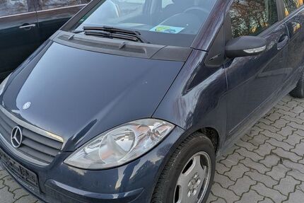 Mercedes-Benz A 180 211.354 km 1.700 &euro; Lübeck 23556