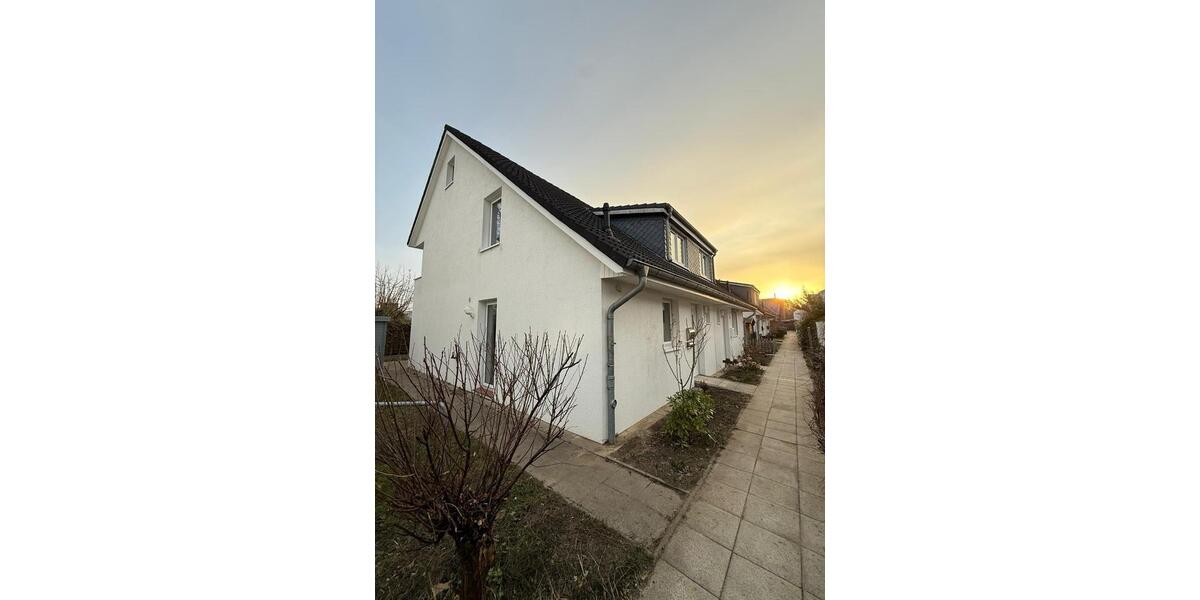 Doppelhaushälfte Lübeck Sankt Jürgen - 5 Zimmer, 109 m&sup2;, 450.000&euro; | Angebot:25550274