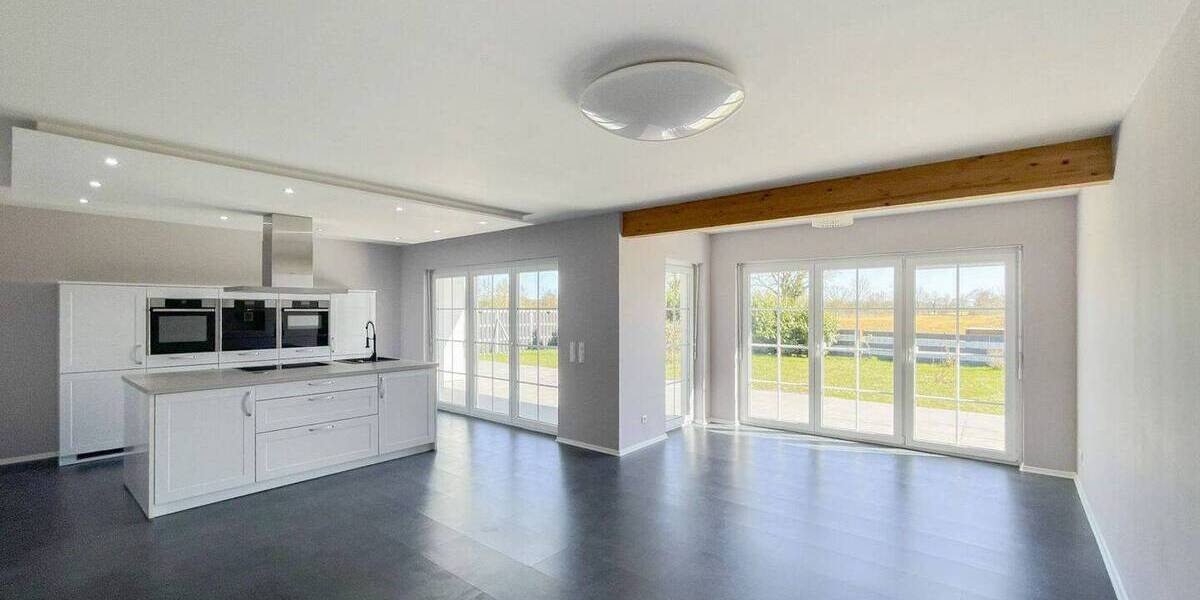 Bungalow Badendorf - 4 Zimmer, 136 m&sup2;, 549.000&euro; | Angebot:26190185