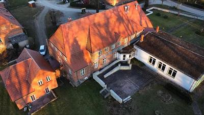 HISTORISCHER GUTSHOF MIT ENTWICKLUNGSSPIELRAUM - Gewerbeobjekt Demern Demern | Angebot:26806777