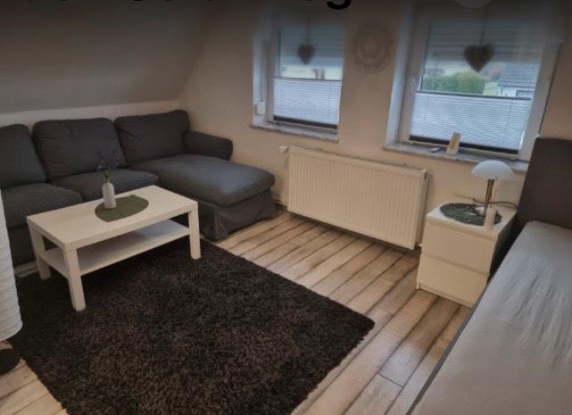 Dachgeschoßwohnung Lübeck Sankt Lorenz Nord - 1 Zimmer, 30 m&sup2;, 560&euro; | Angebot:26537354
