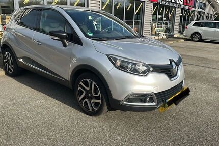 Renault Captur 78.000 km 8.700 &euro; Lübeck 23558
