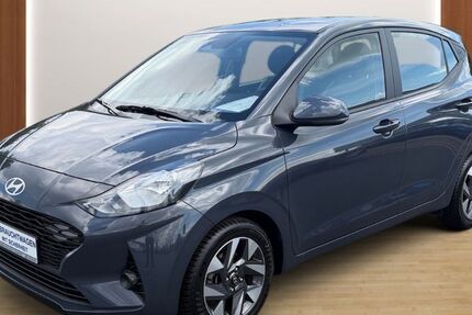 Hyundai i10 13.247 km 17.990 &euro; Stockelsdorf 23617