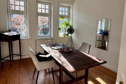 Charmante Altbauwohnung mit Balkon 4 zimmer