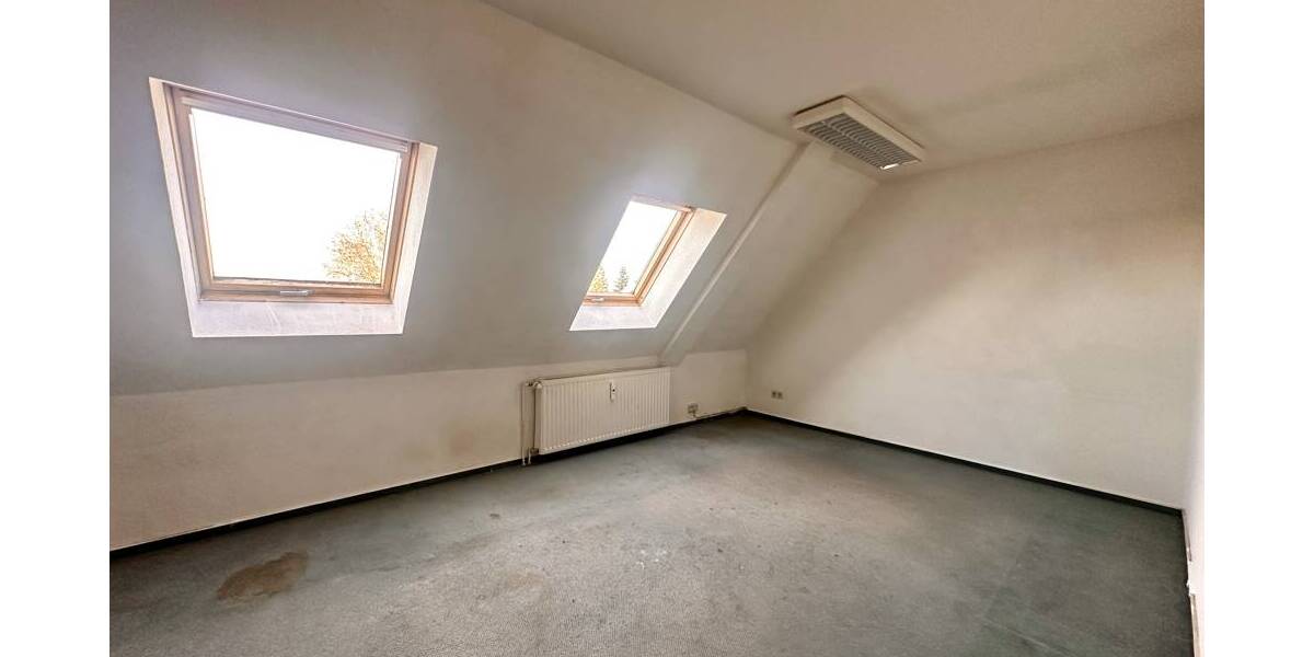 Etagenwohnung Ahrensbök - 3 Zimmer, 94 m&sup2;, 158.000&euro; | Angebot:26018414