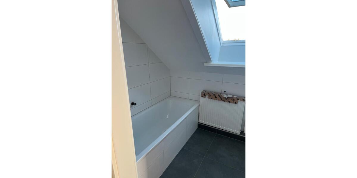 Dachgeschoßwohnung Bad Segeberg - 2 Zimmer, 40 m&sup2;, 750&euro; | Angebot:25322184