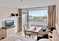 Urlaub beginnt hier: Möbliertes Apartment direkt am Strand von Travemünde