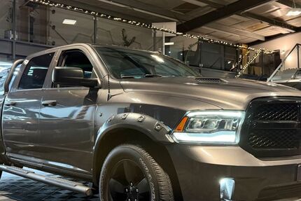 Dodge RAM 62.000 km 44.500 &euro; Borstorf 23881