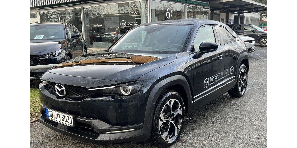 Mazda MX-30 2.948 km 31.990 &euro; Bad Oldesloe 23843