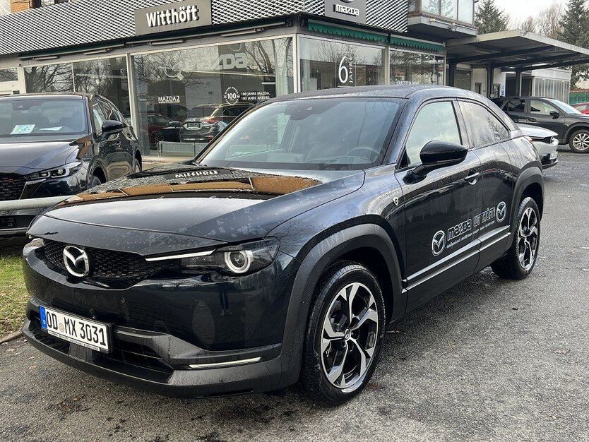 Mazda MX-30 2.948 km 31.990 € Bad Oldesloe 23843
