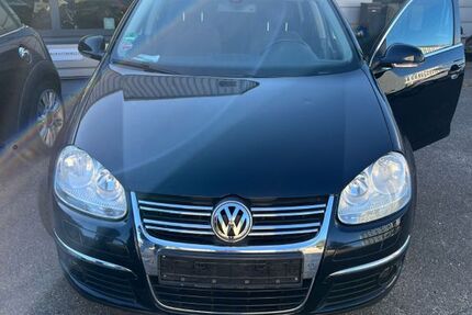 VW Golf 122.910 km 5.900 &euro; Lübeck 23569