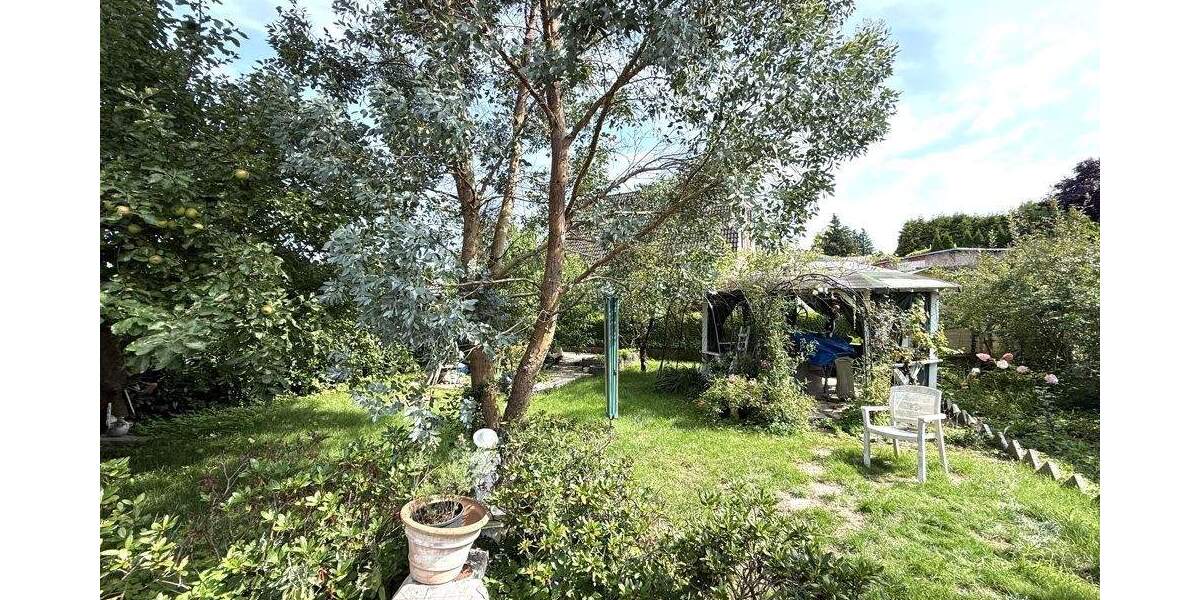 Doppelhaushälfte Lübeck Kücknitz - 3 Zimmer, 106 m&sup2;, 310.000&euro; | Angebot:25698142