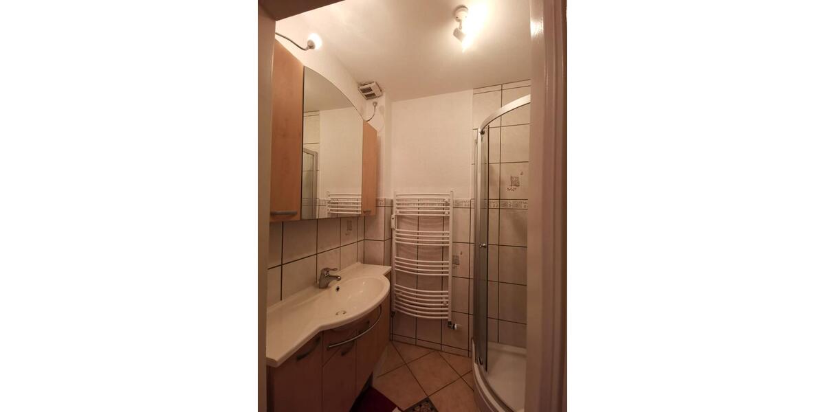 Etagenwohnung Lübeck Sankt Jürgen - 1 Zimmer, 40 m&sup2;, 410&euro; | Angebot:26633874