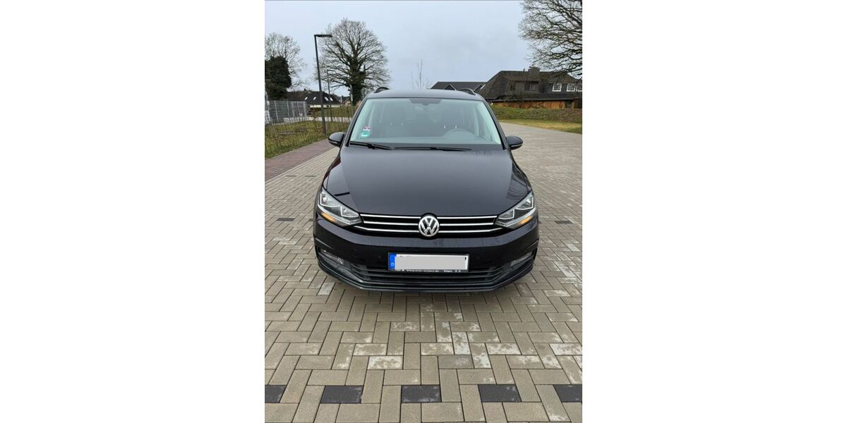 VW Touran 149.350 km 14.950 &euro; Elmenhorst 23869