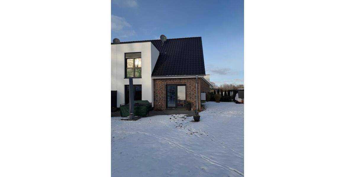 Doppelhaushälfte Scharbeutz - 4 Zimmer, 114 m&sup2;, 2.200&euro; | Angebot:25108689