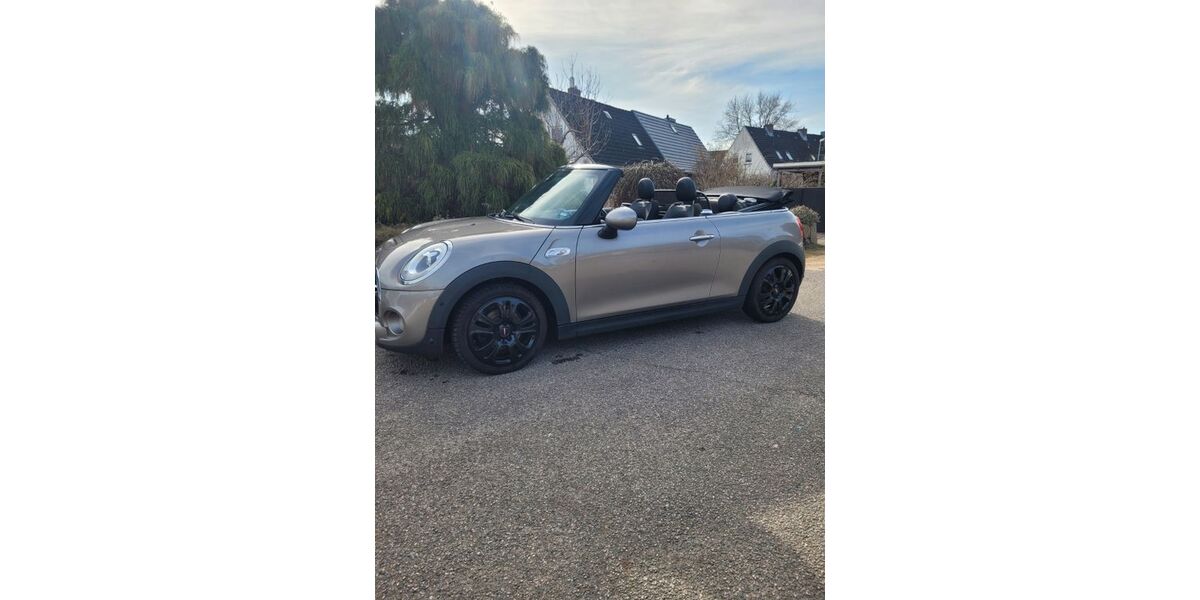Mini Cooper S Cabrio 61.000 km 18.800 &euro; Sereetz 23611