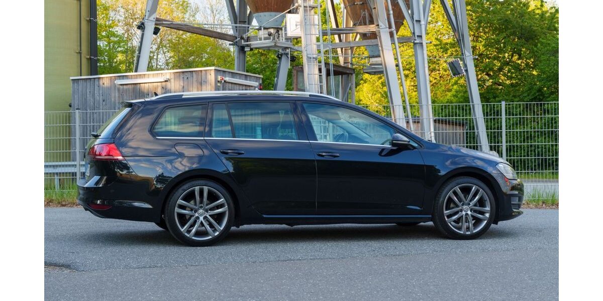 VW Golf 130.000 km 12.450 &euro; Sereetz 23611