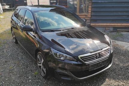 Peugeot 308 135.500 km 5.900 &euro; Lübeck 23568