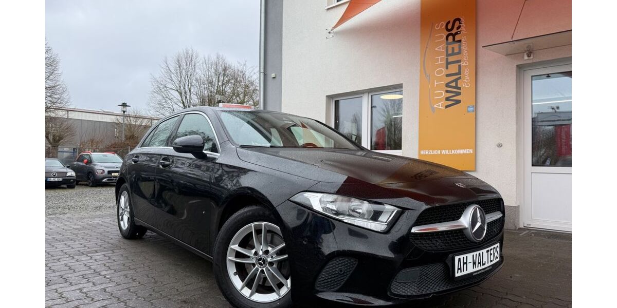 Mercedes-Benz A 180 108.647 km 17.885 &euro; Stockelsdorf bei Lübeck 23617