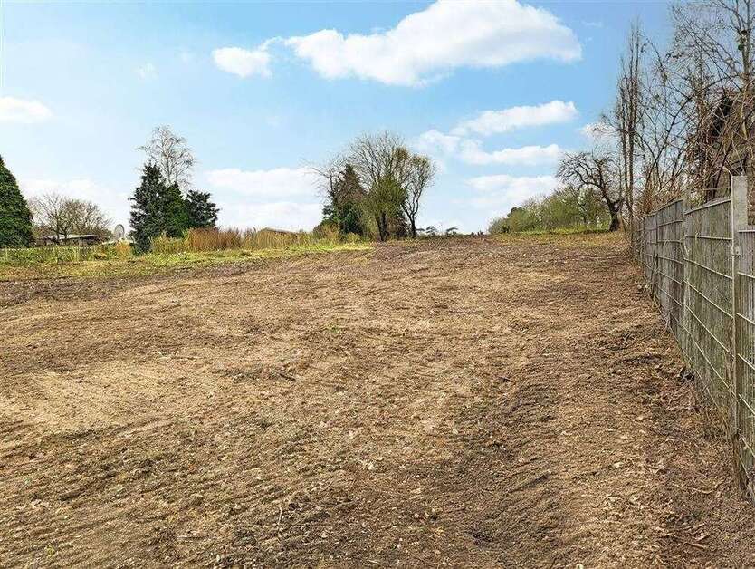 Grundstück zu verkaufen in Scharbeutz 475.000 € 1555 m²