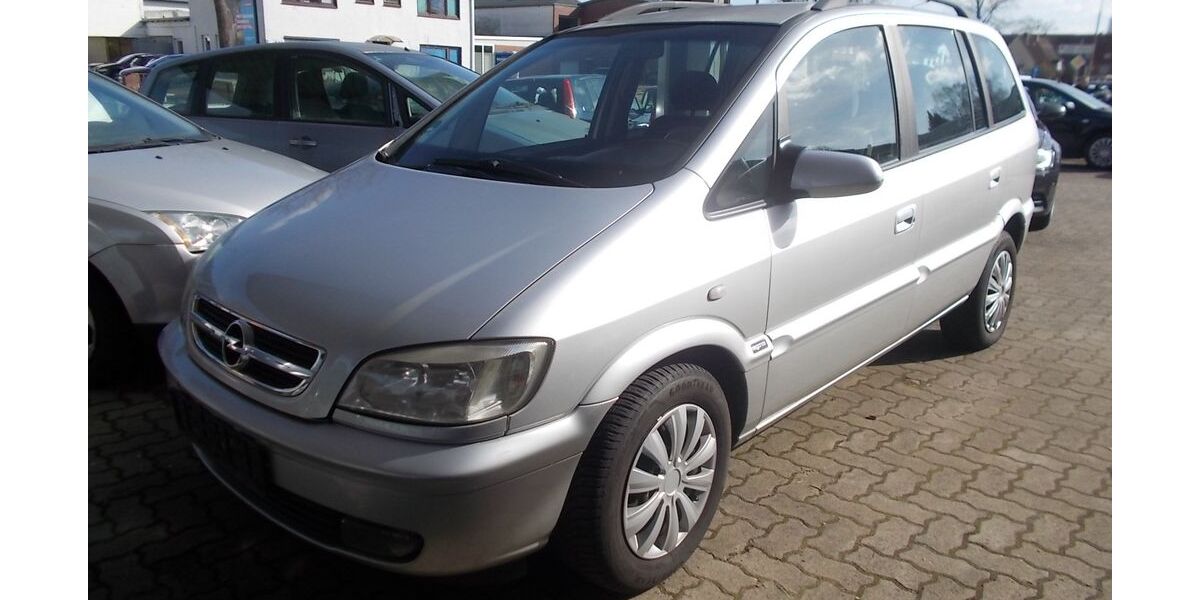 Opel Zafira 227.000 km 2.999 &euro; Lübeck 23556